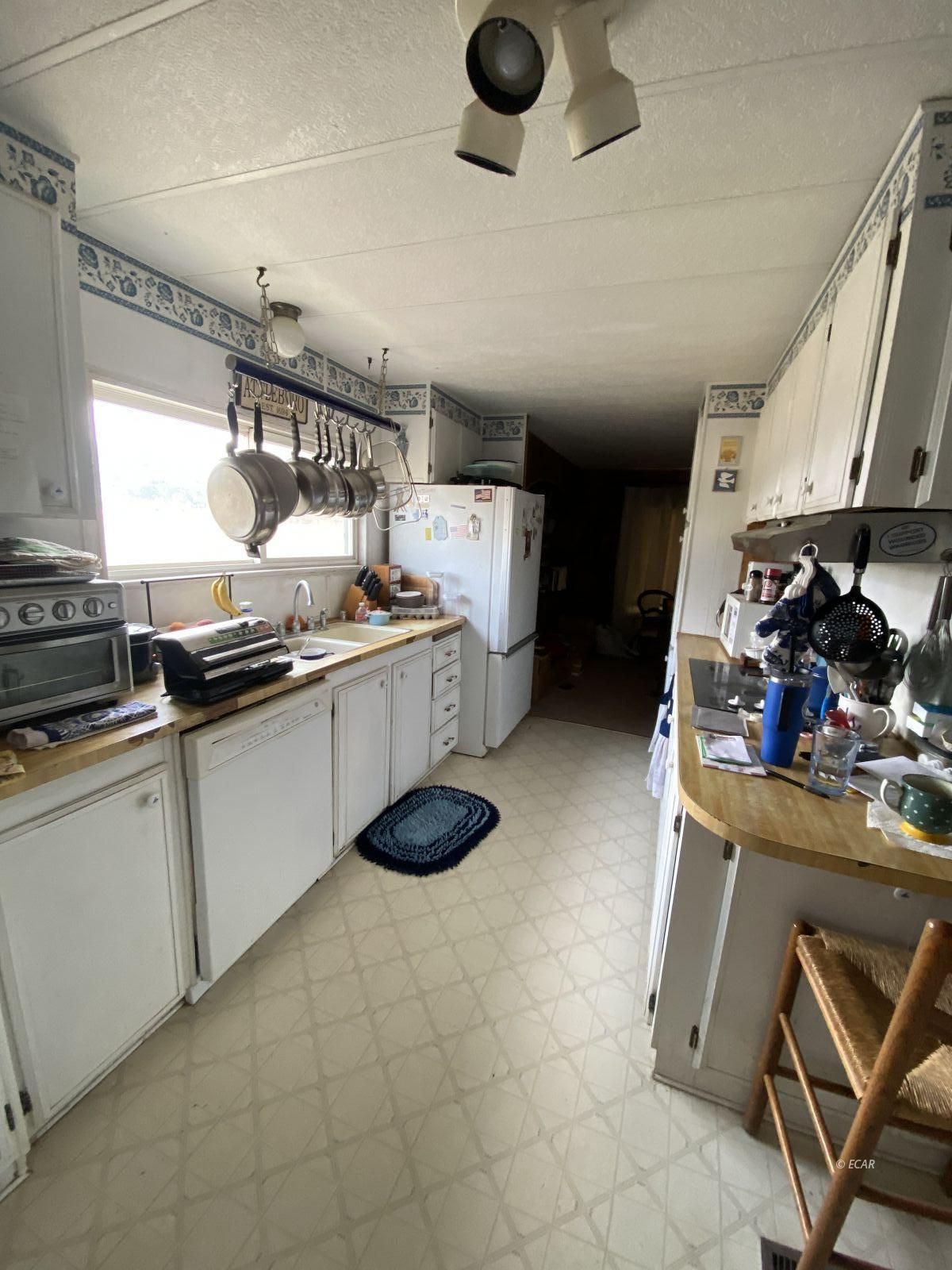 230 Lasa Drive Property Photo 16