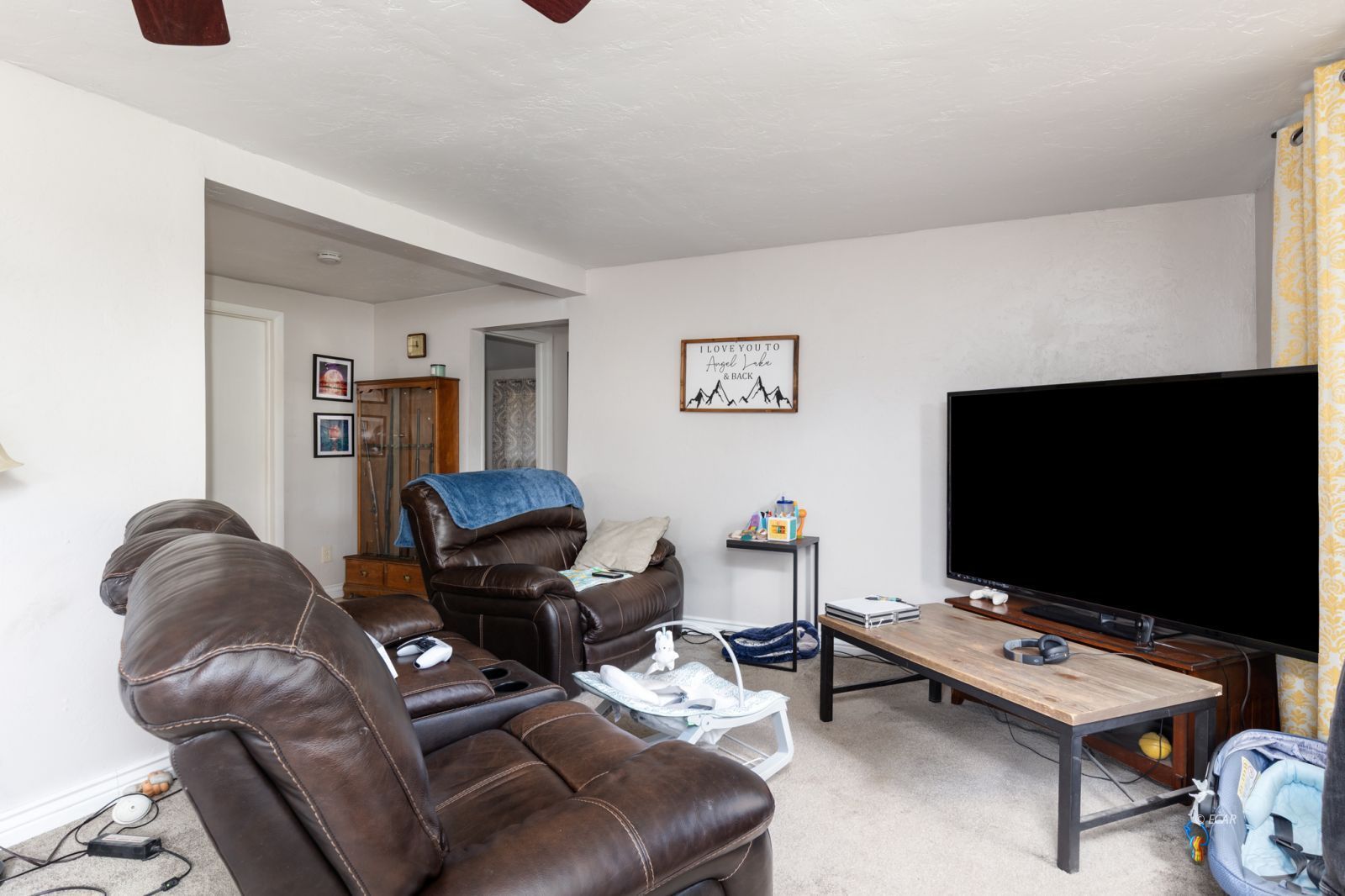 518 2nd Street Property Photo 6