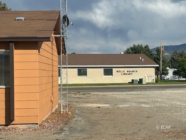 599 Humboldt Ave Avenue Property Photo 2