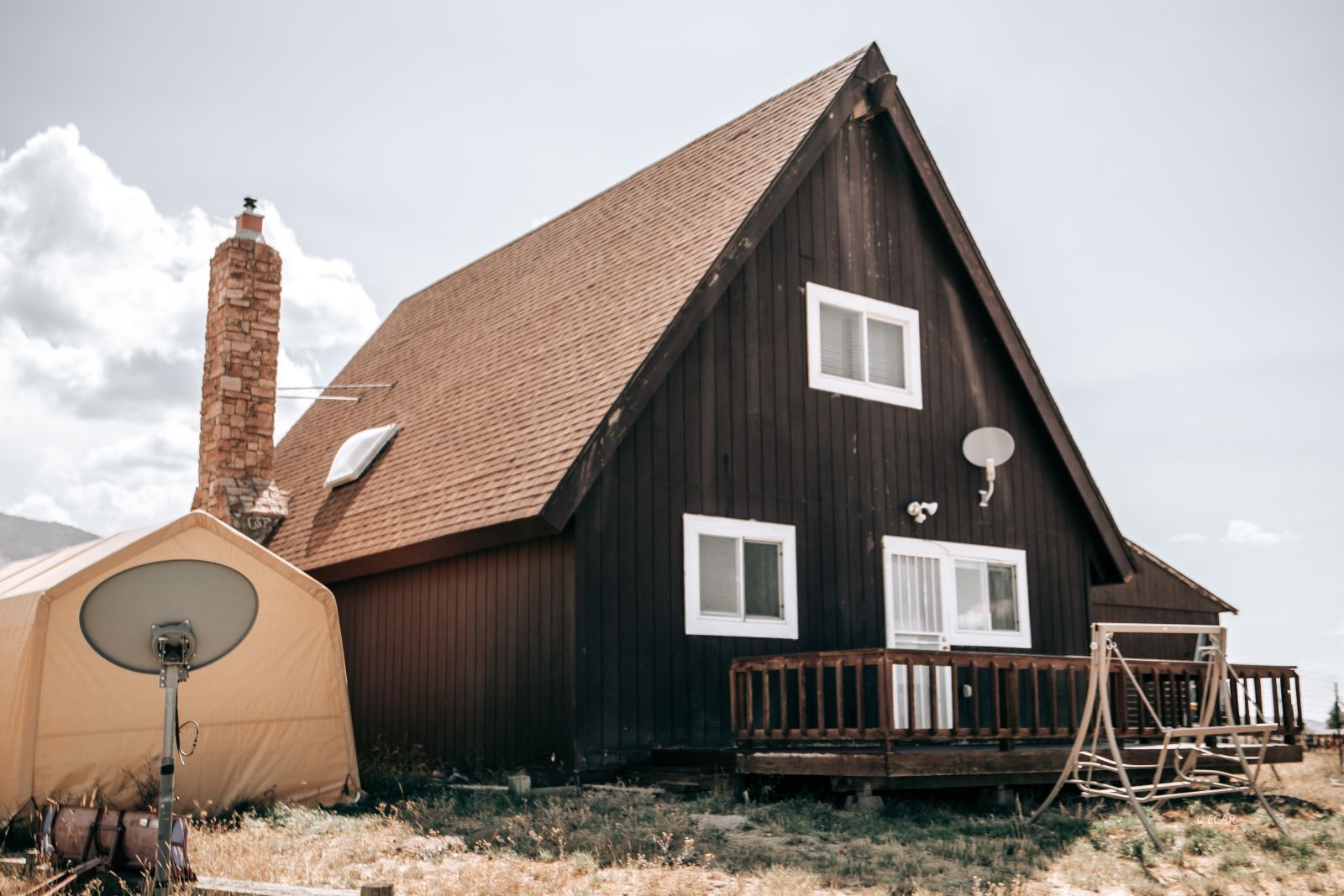 599 Wolf Creek Drive Property Photo 2