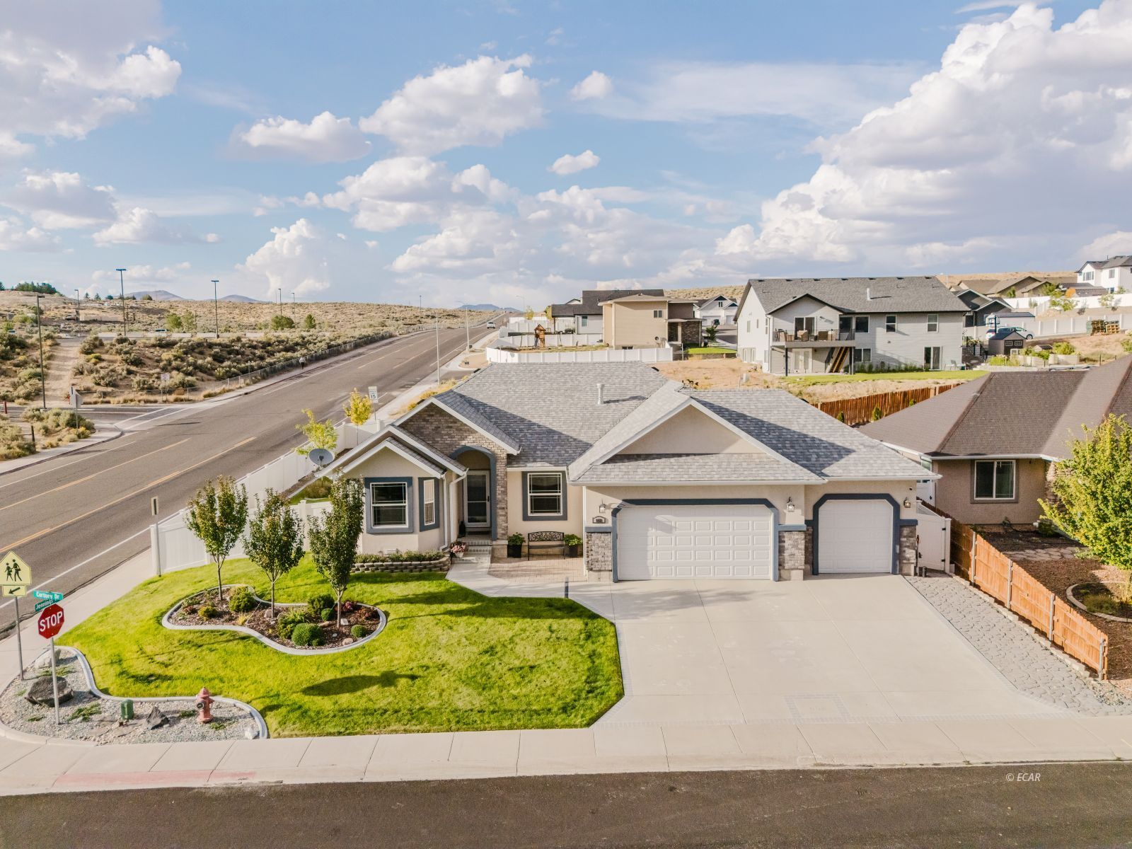 658 Cortney Drive Property Photo 2