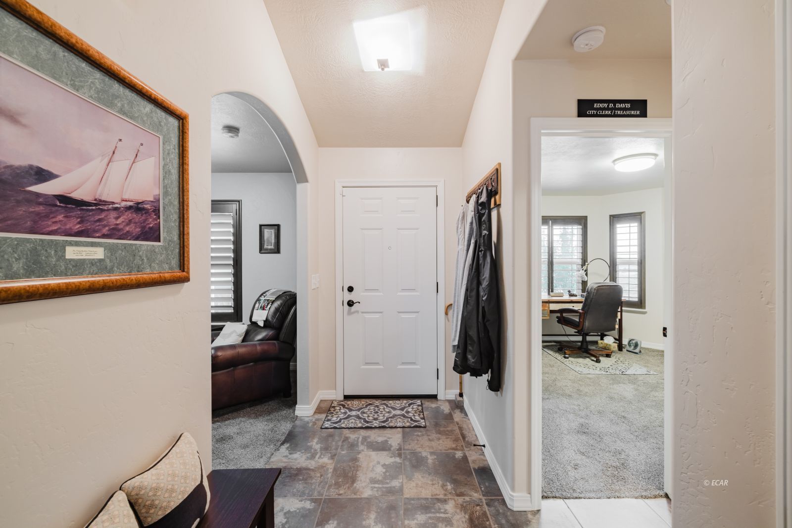 658 Cortney Drive Property Photo 6