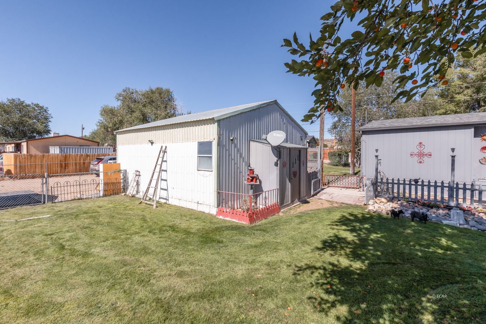 402 W Cedar Street Property Photo 11