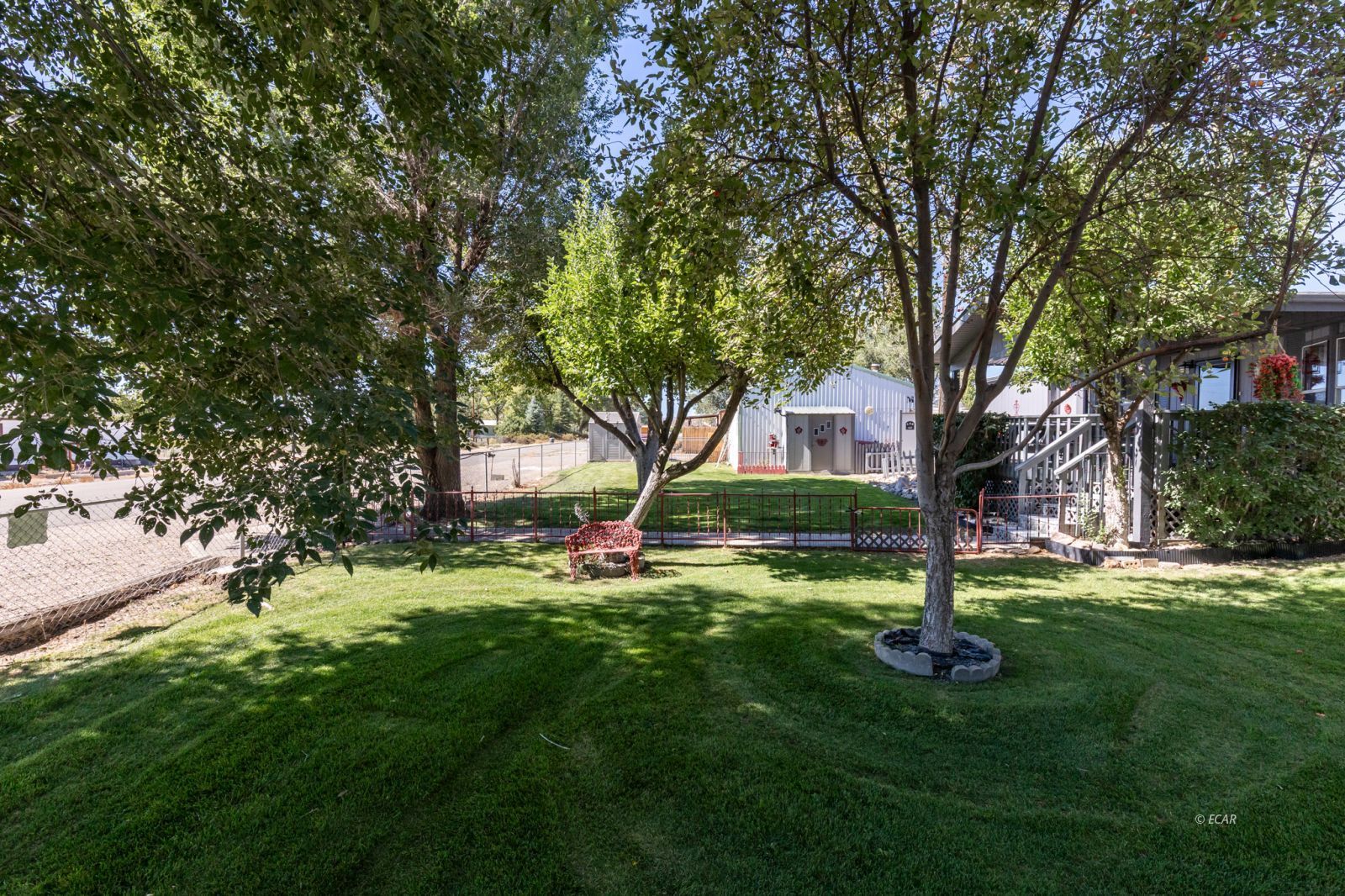 402 W Cedar Street Property Photo 13