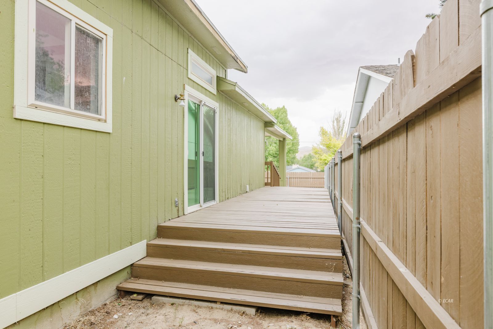 572 5th Street Property Photo 21