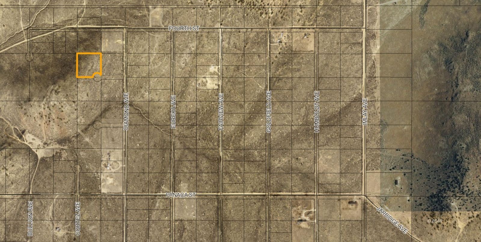 013 Diamond Avenue Property Photo 3