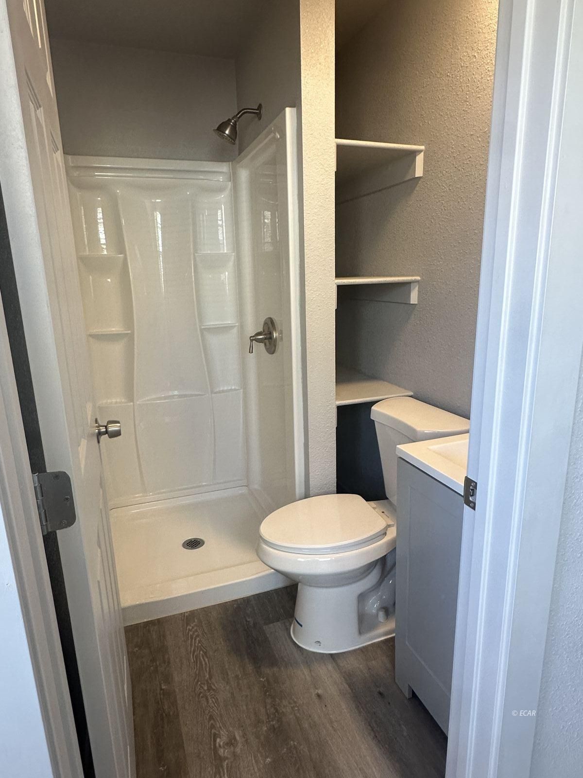 913 Main Street Property Photo 12