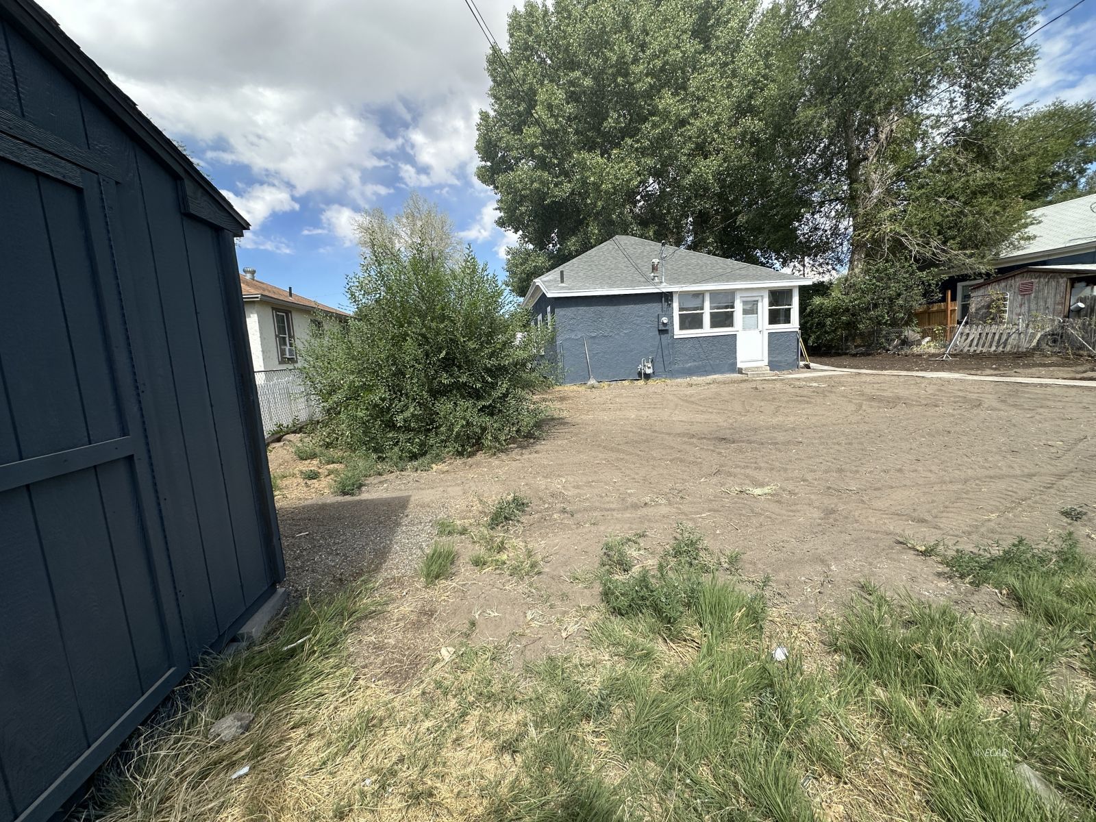 913 Main Street Property Photo 14