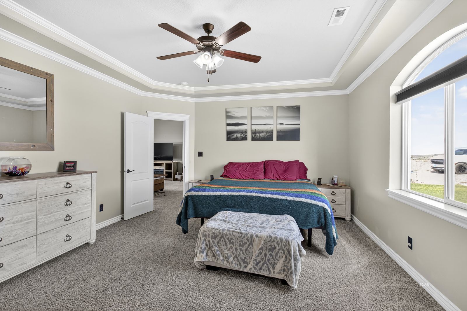 302 Springfield Parkway Property Photo 17