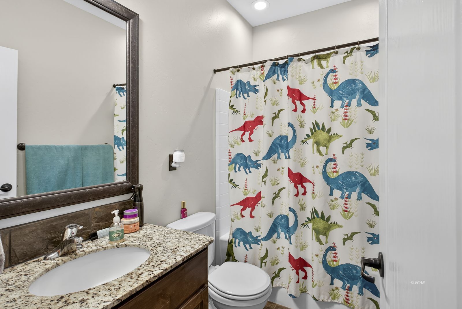 302 Springfield Parkway Property Photo 22