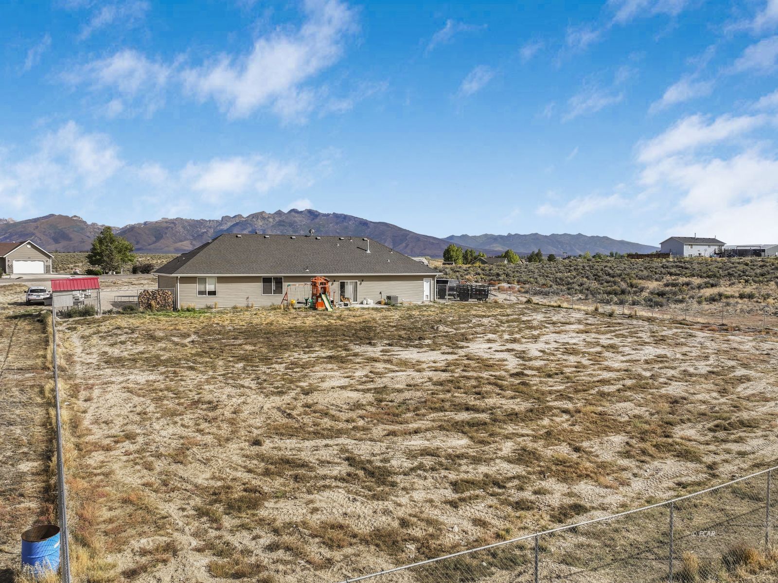 302 Springfield Parkway Property Photo 29