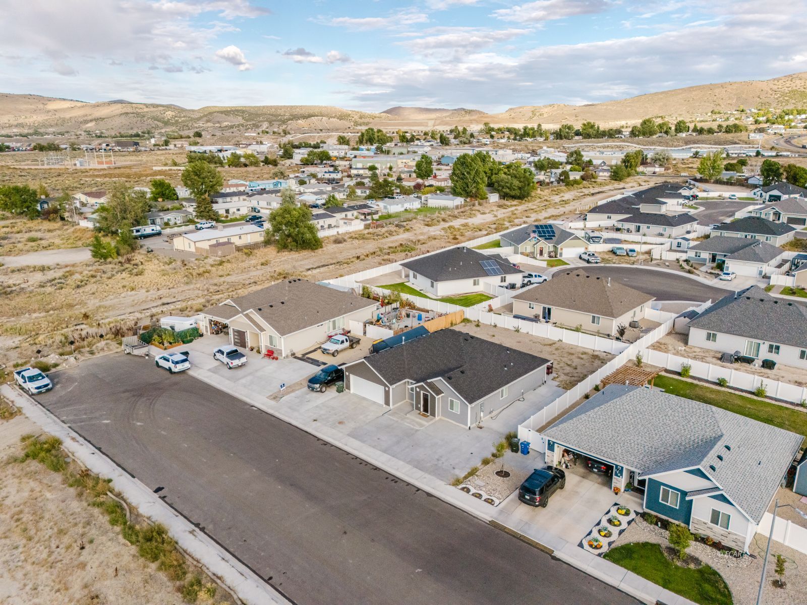 1714 Opal Drive Property Photo 3