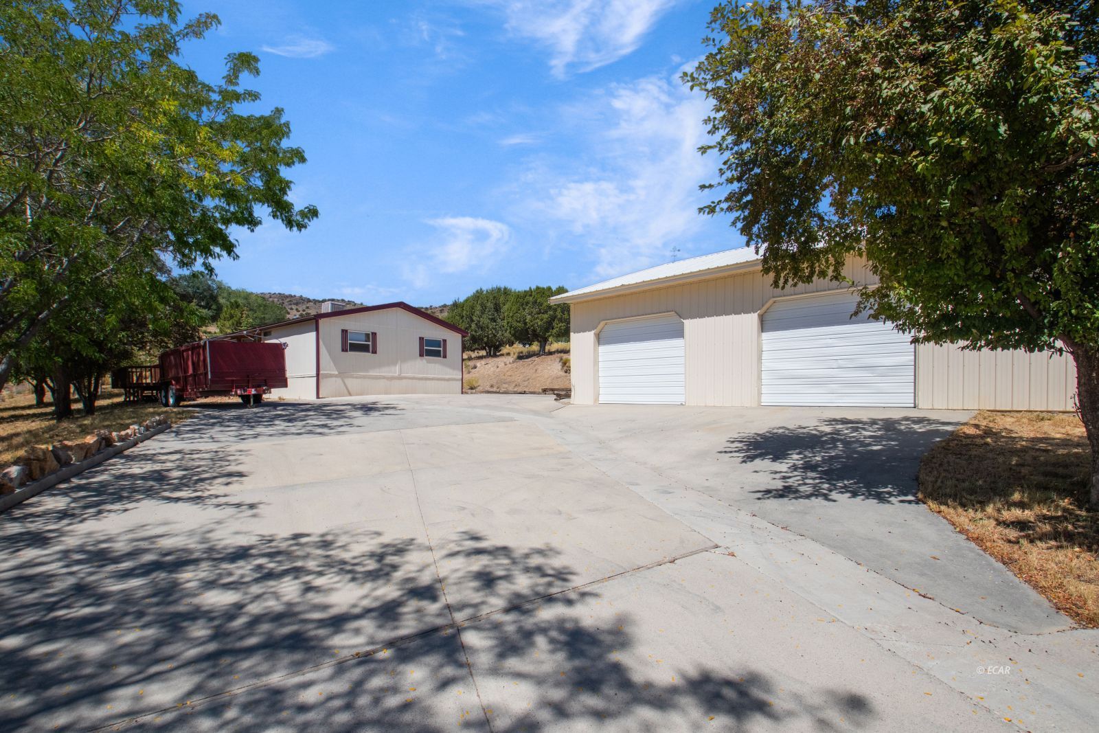 635 Spring Valley Parkway Property Photo 1