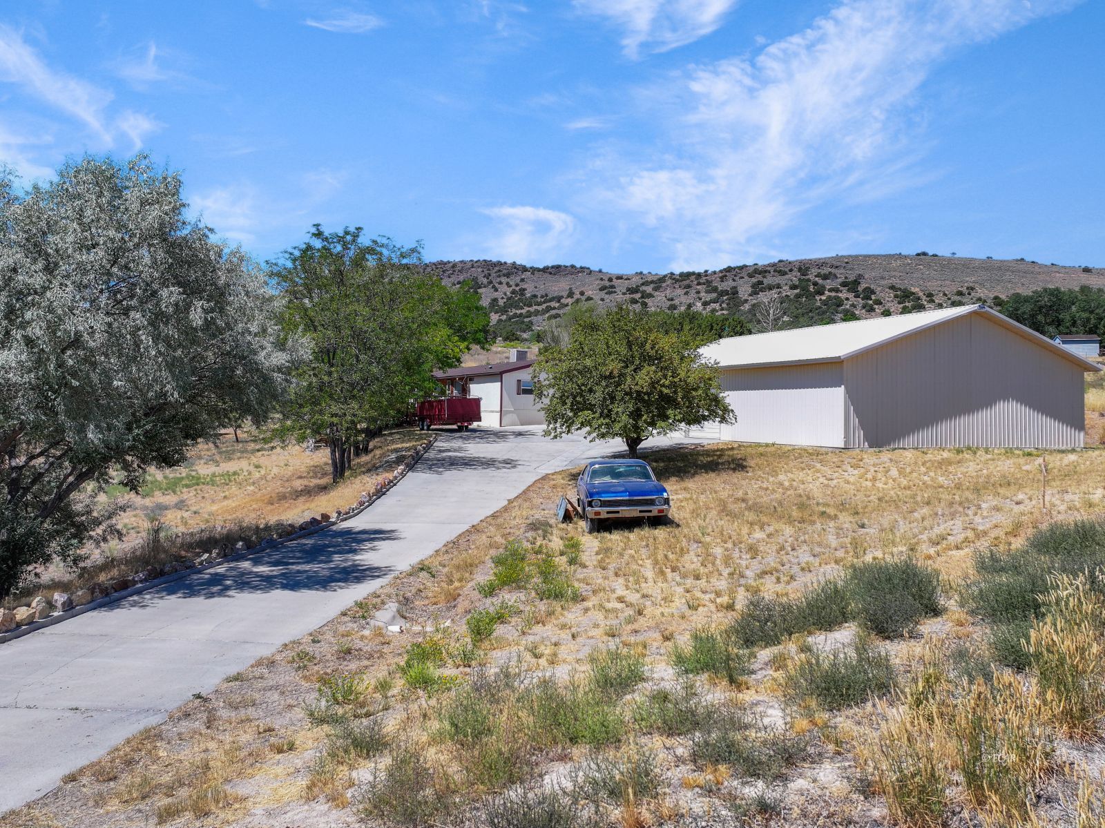 635 Spring Valley Parkway Property Photo 6