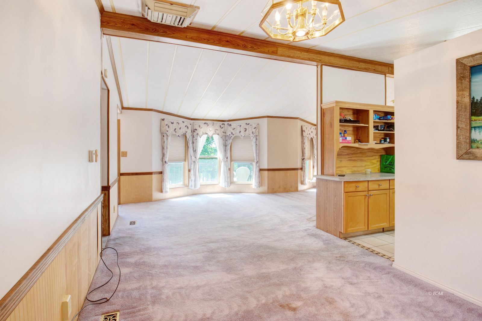 635 Spring Valley Parkway Property Photo 10