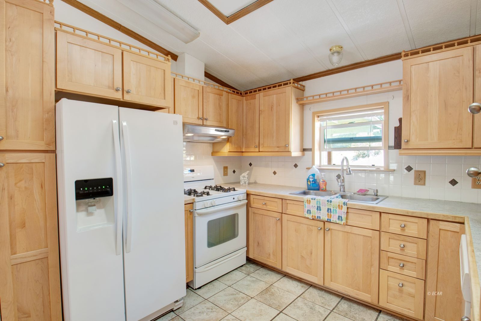 635 Spring Valley Parkway Property Photo 14