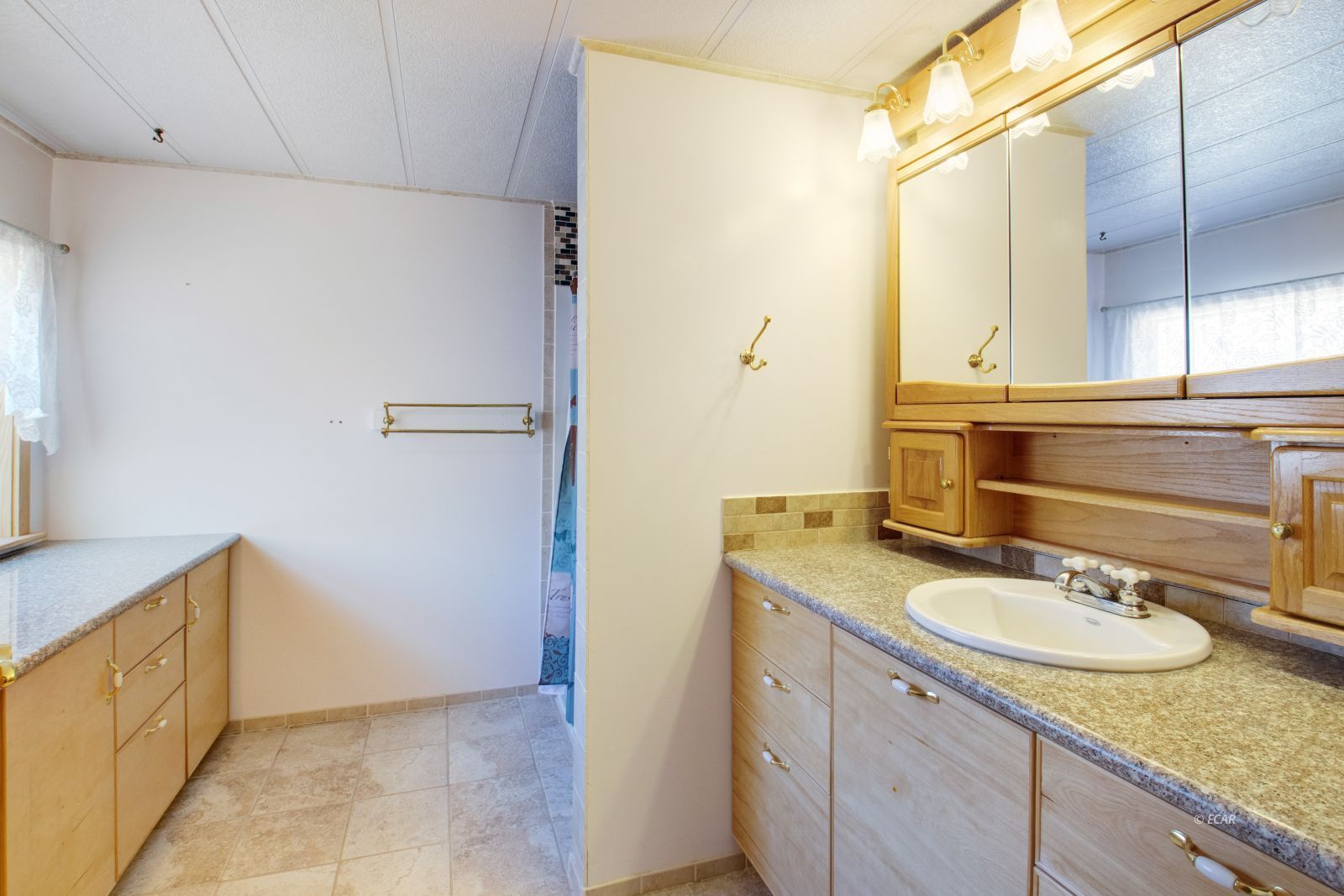 635 Spring Valley Parkway Property Photo 22