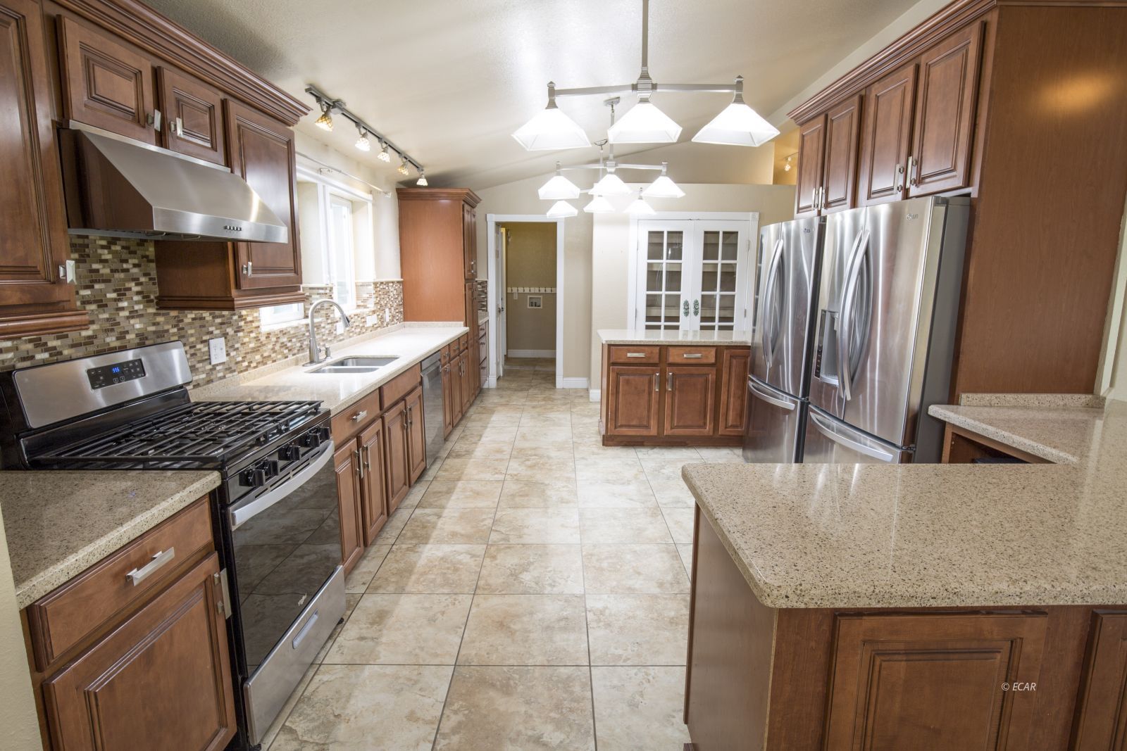 559 Diamondback Drive Property Photo 12