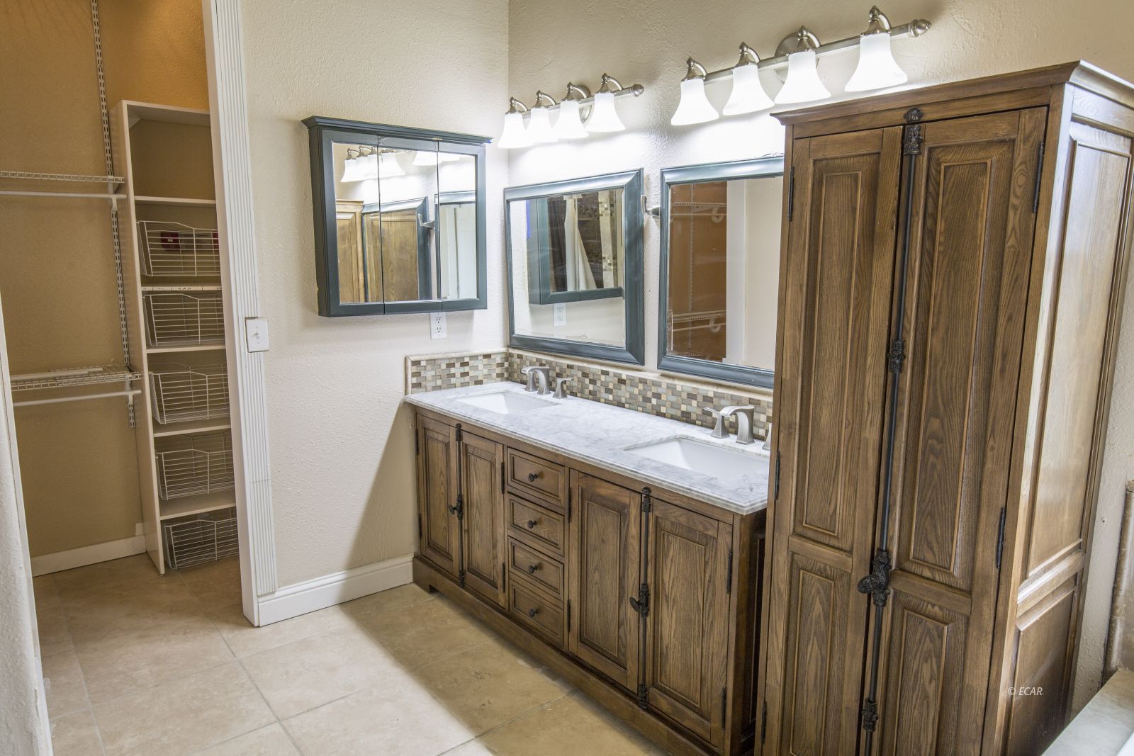 559 Diamondback Drive Property Photo 24