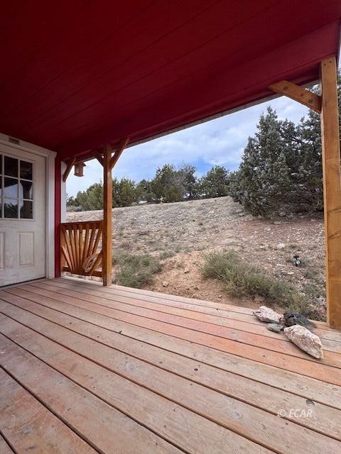 2084 Lee Avenue Property Photo 5