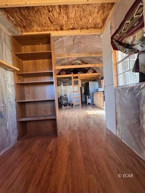 2084 Lee Avenue Property Photo 15