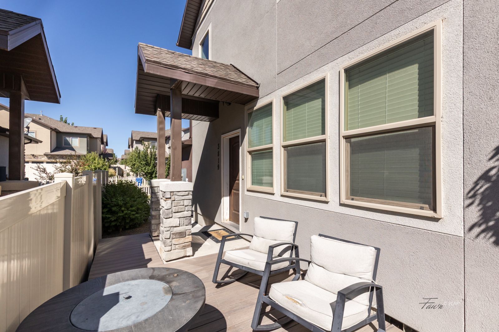 3819 Autumn Colors Drive Property Photo 4