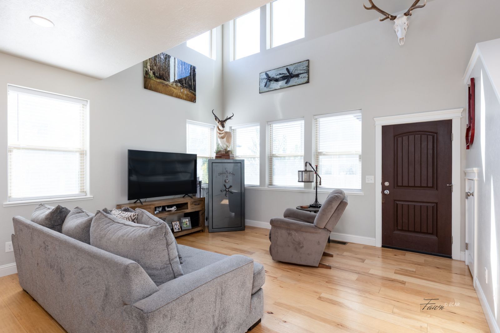 3819 Autumn Colors Drive Property Photo 8