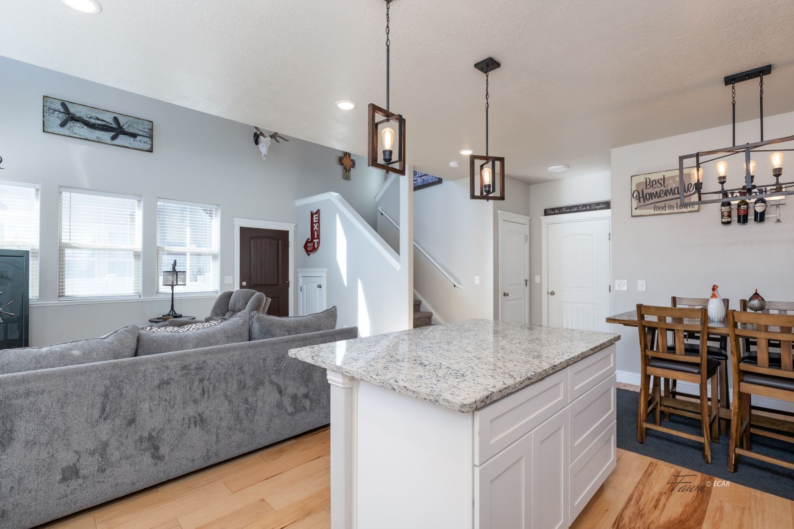 3819 Autumn Colors Drive Property Photo 15