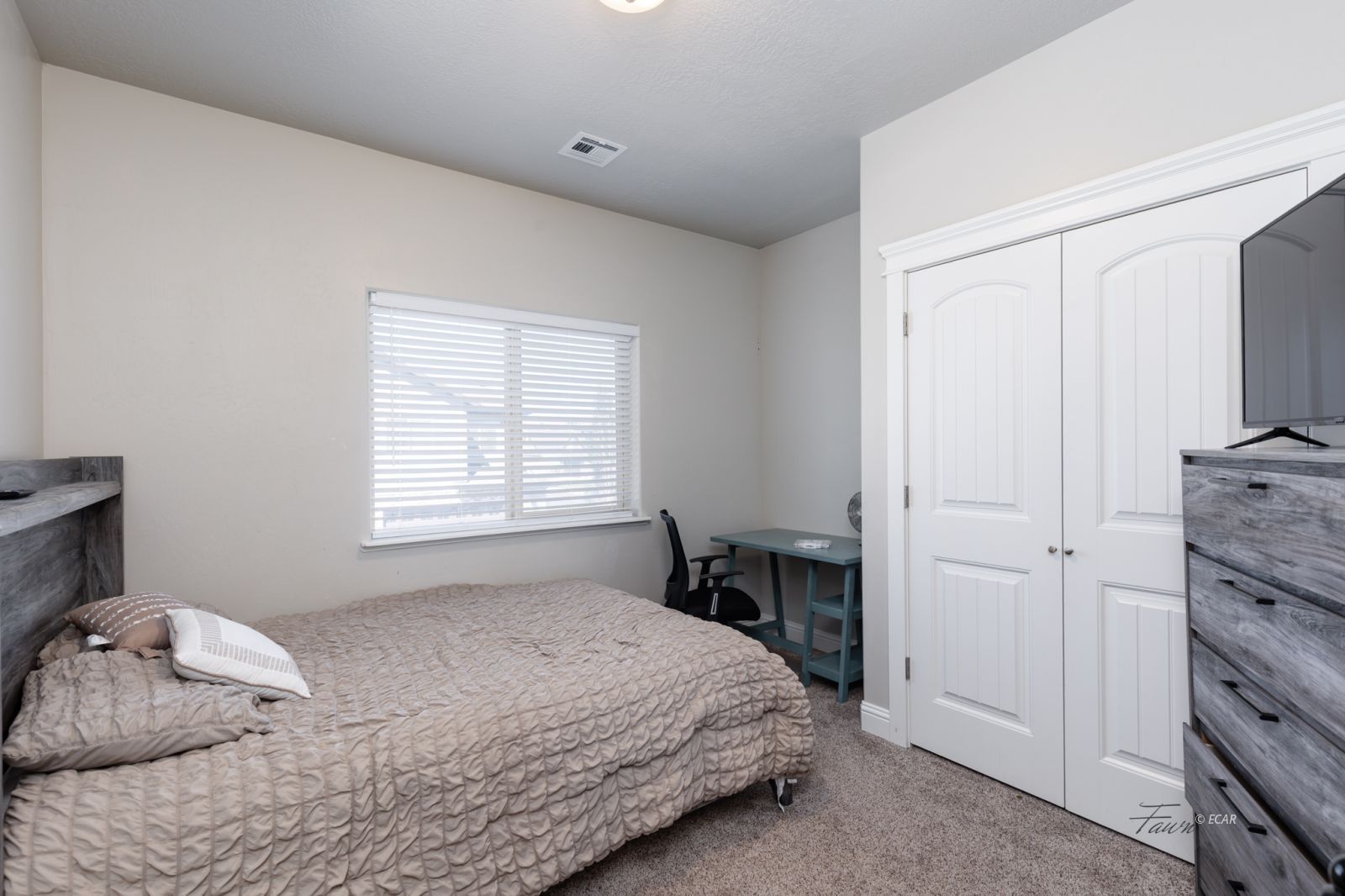 3819 Autumn Colors Drive Property Photo 23