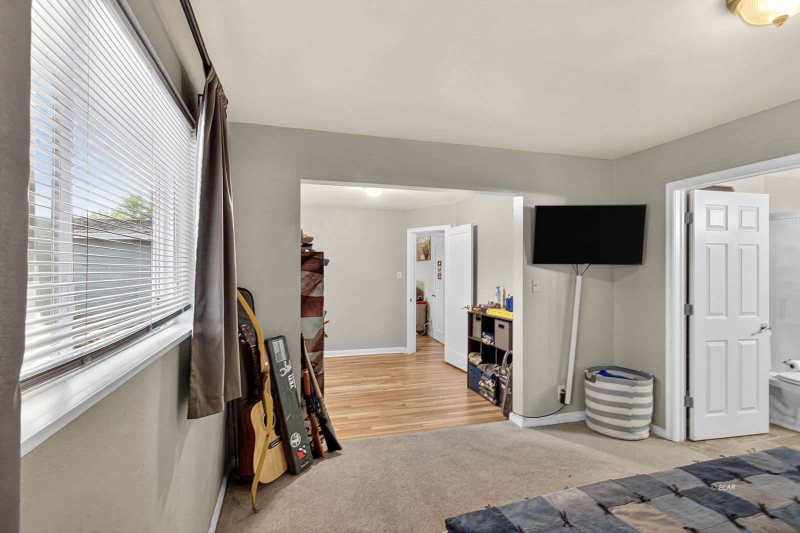 288 W Fir Street Property Photo 20