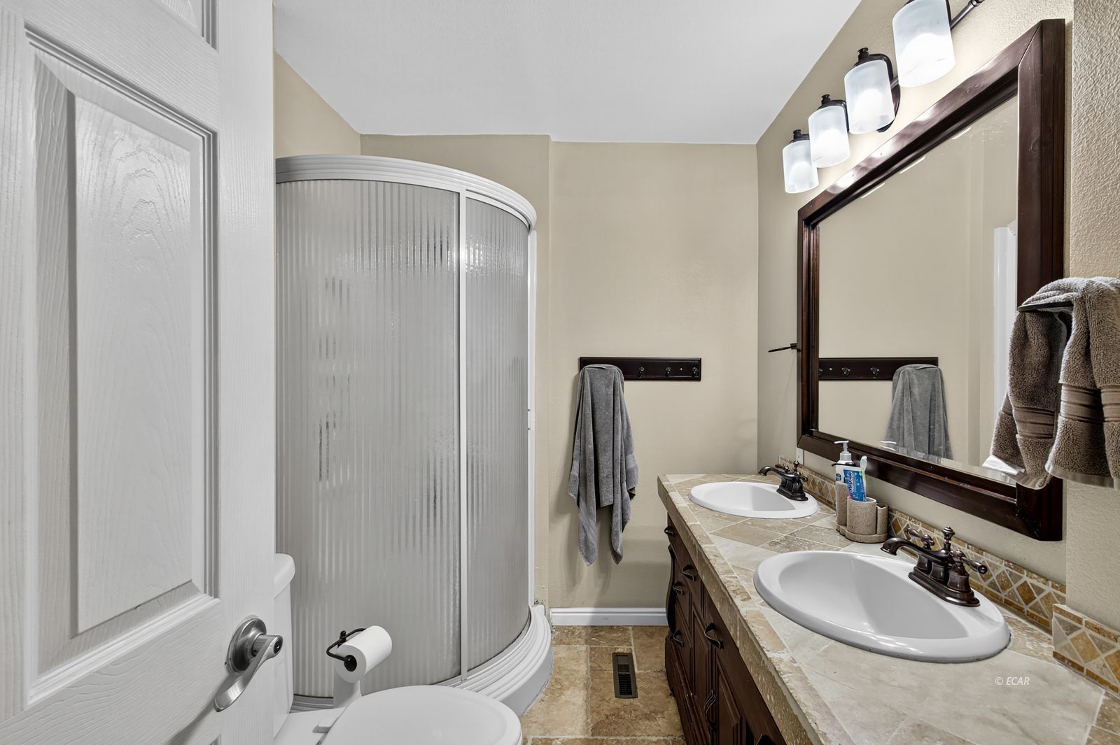 288 W Fir Street Property Photo 21