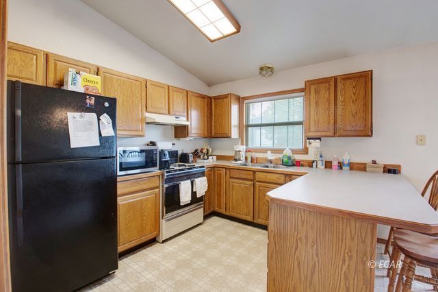 363 Spring Creek Parkway Property Photo 7