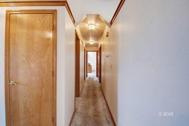 363 Spring Creek Parkway Property Photo 10