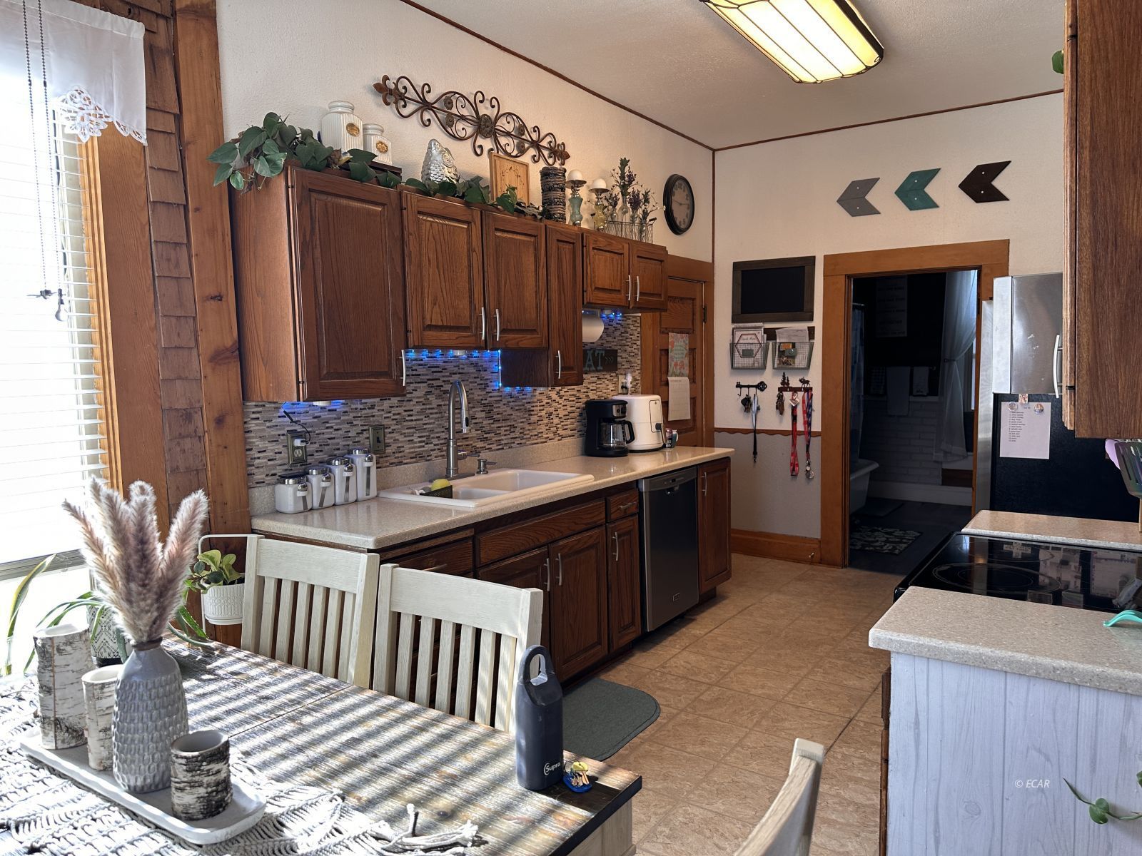 1481 Clover Avenue Property Photo 7