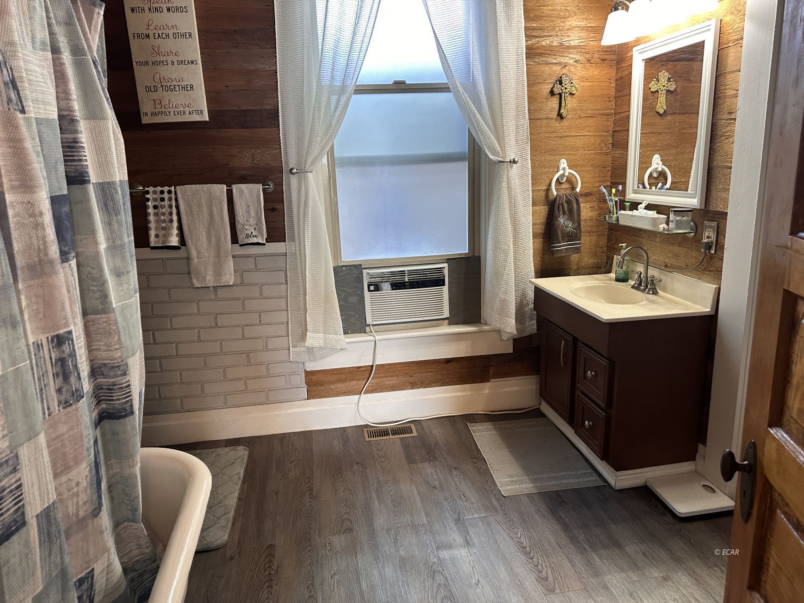 1481 Clover Avenue Property Photo 19