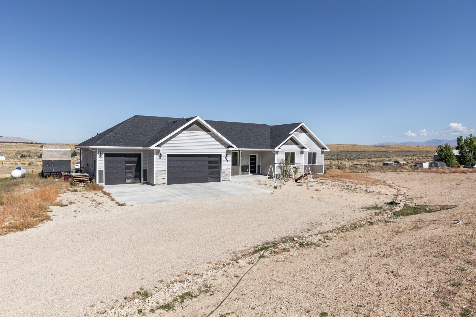 611 Westcott Drive Property Photo 1