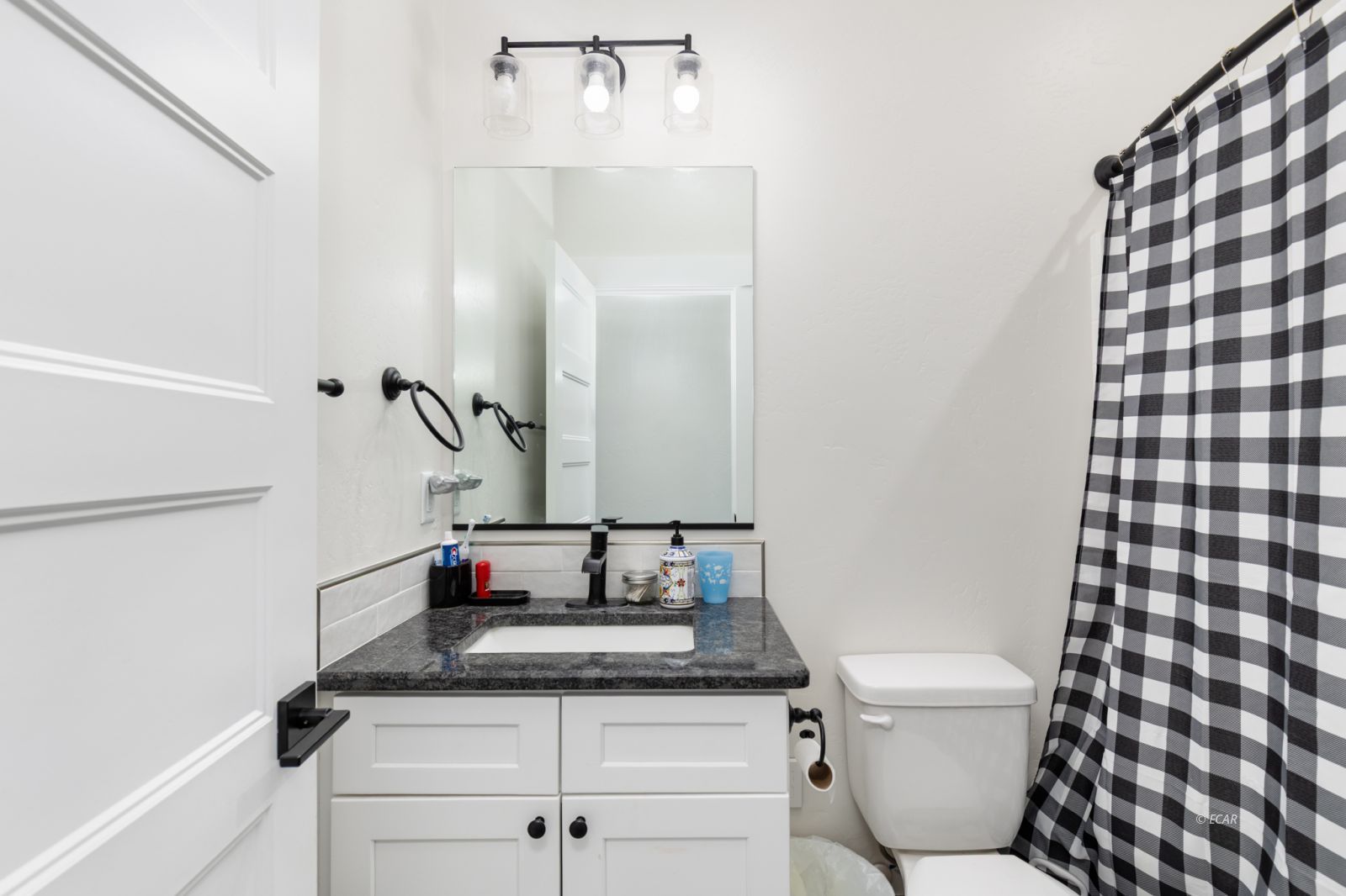 611 Westcott Drive Property Photo 14