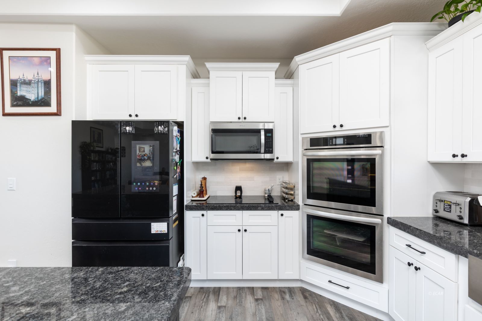 611 Westcott Drive Property Photo 26