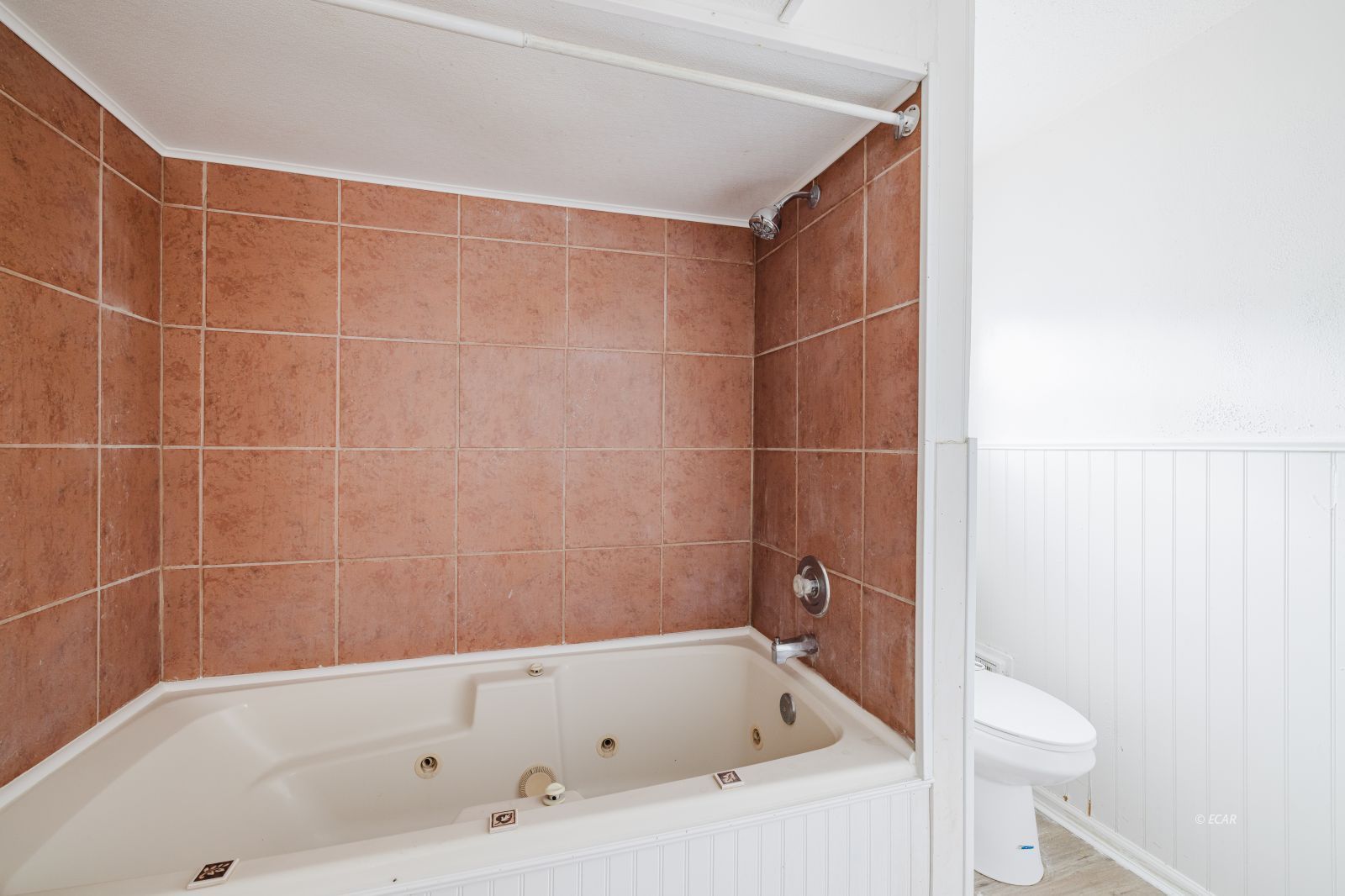 240 S 1st Street Property Photo 22