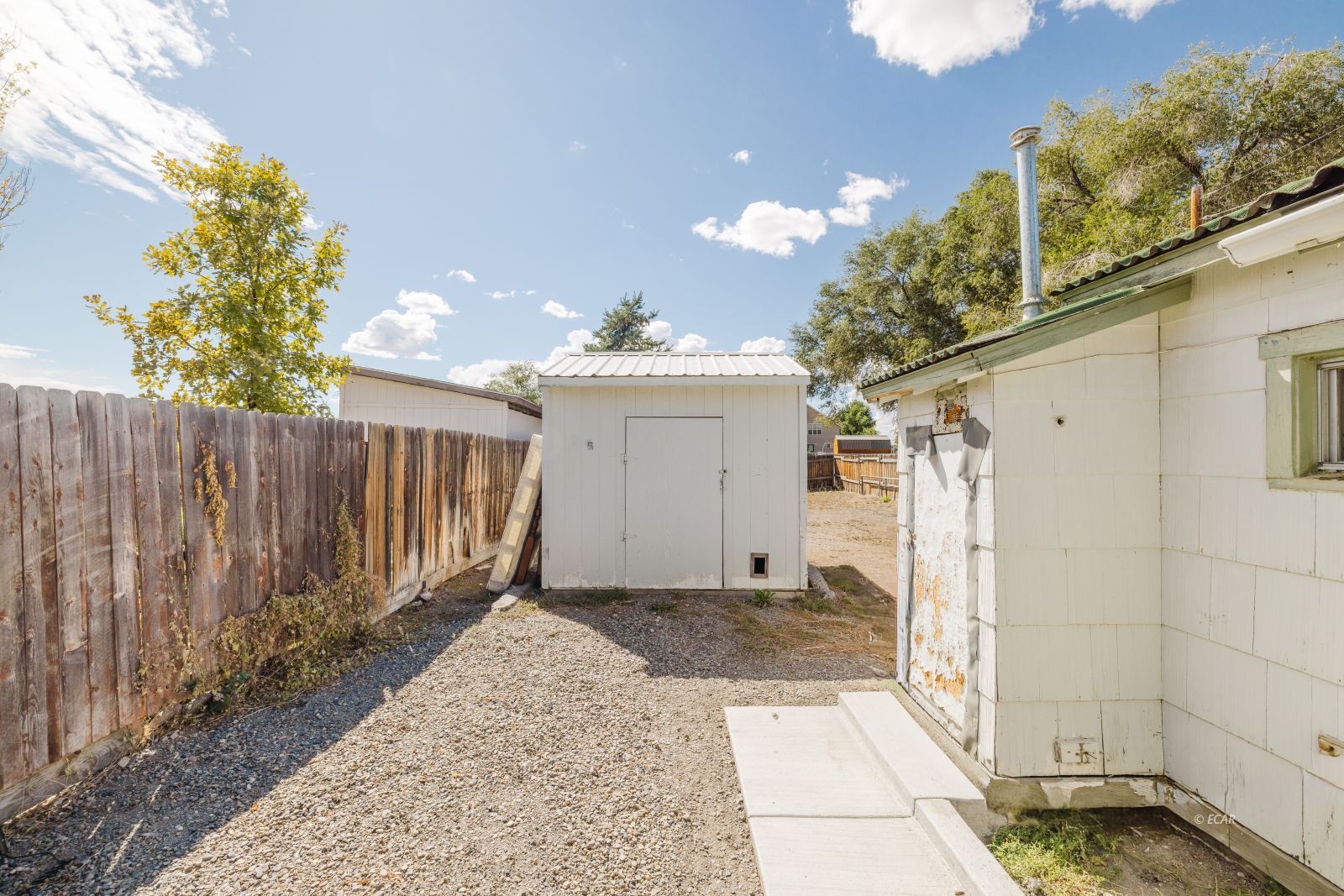 240 S 1st Street Property Photo 28