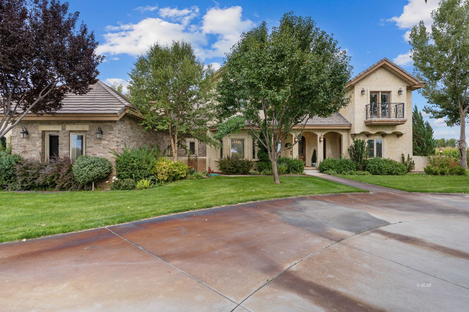 1001 Sheckler Cutoff Road Property Photo 2