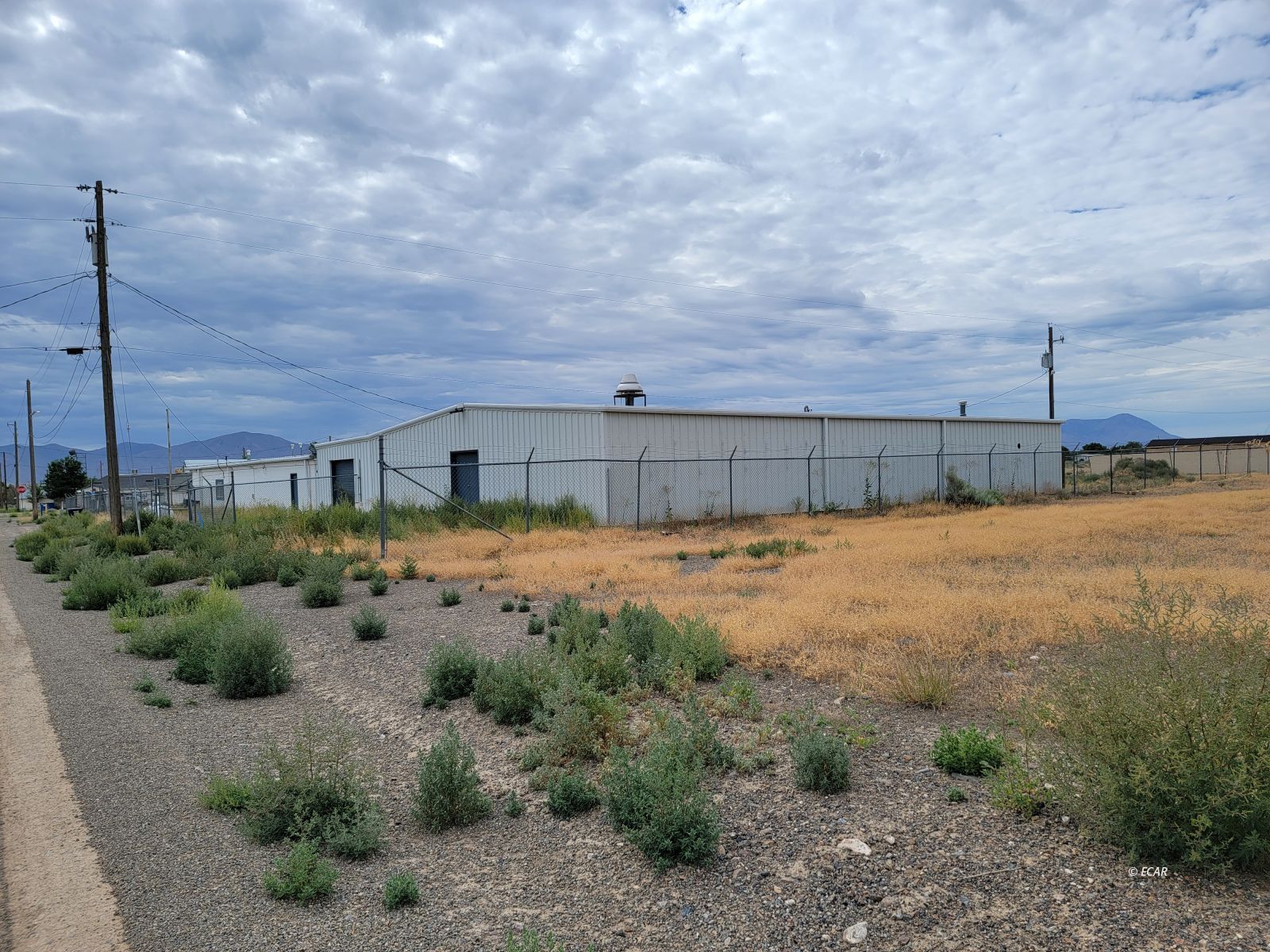 3086 Crescent Avenue Property Photo 2