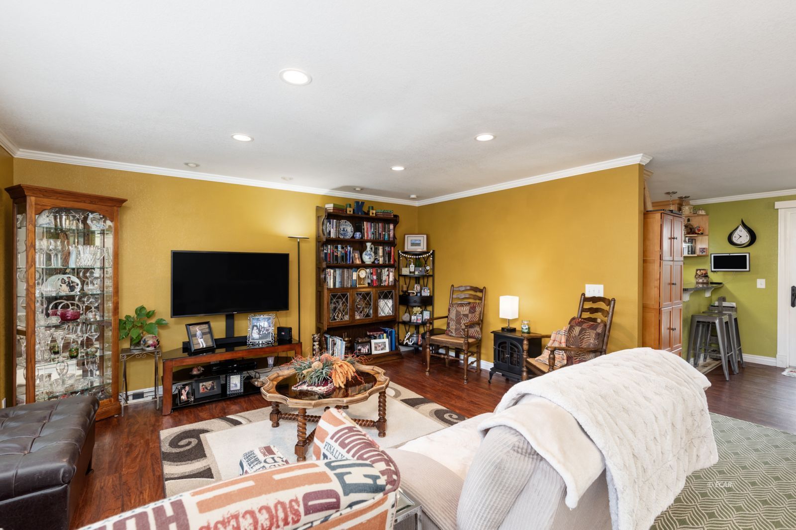 1874 Sawyer Way Property Photo 5