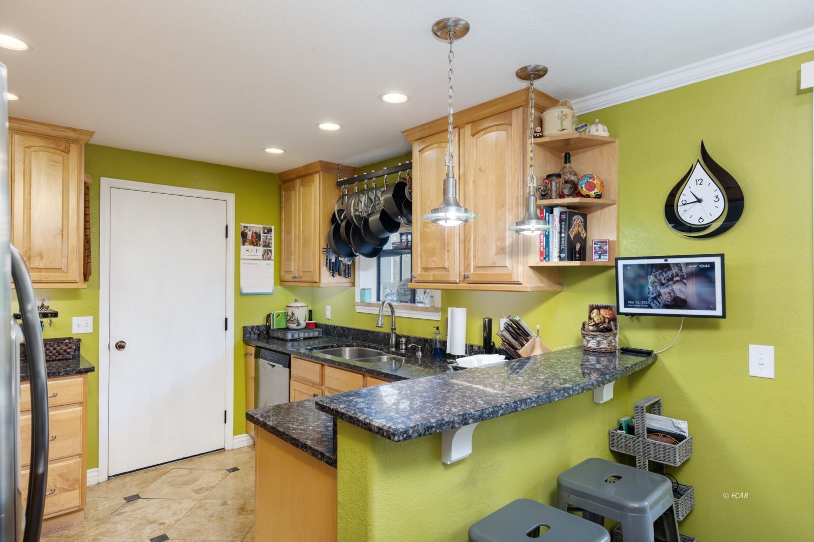 1874 Sawyer Way Property Photo 9