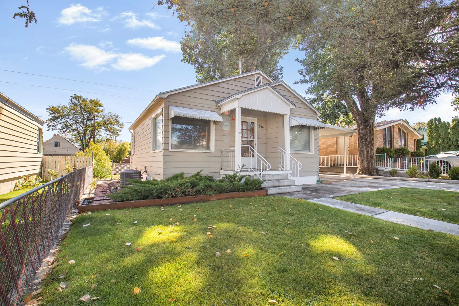 546 Cedar Street Property Photo 2