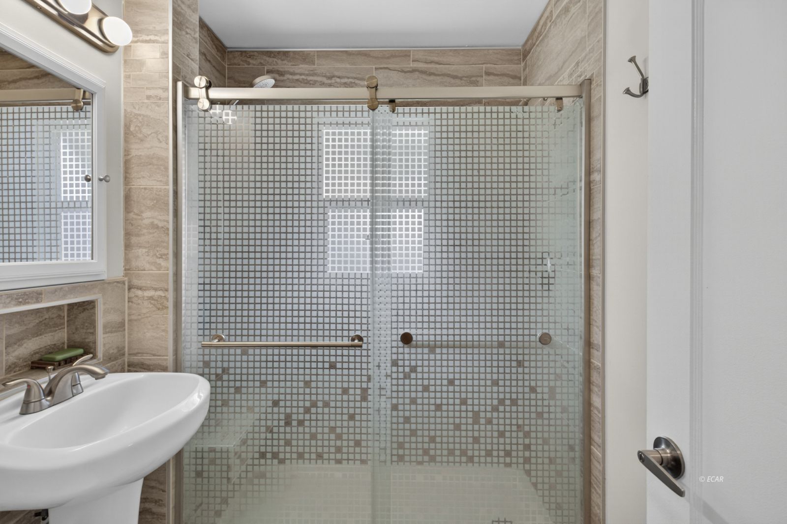 546 Cedar Street Property Photo 14