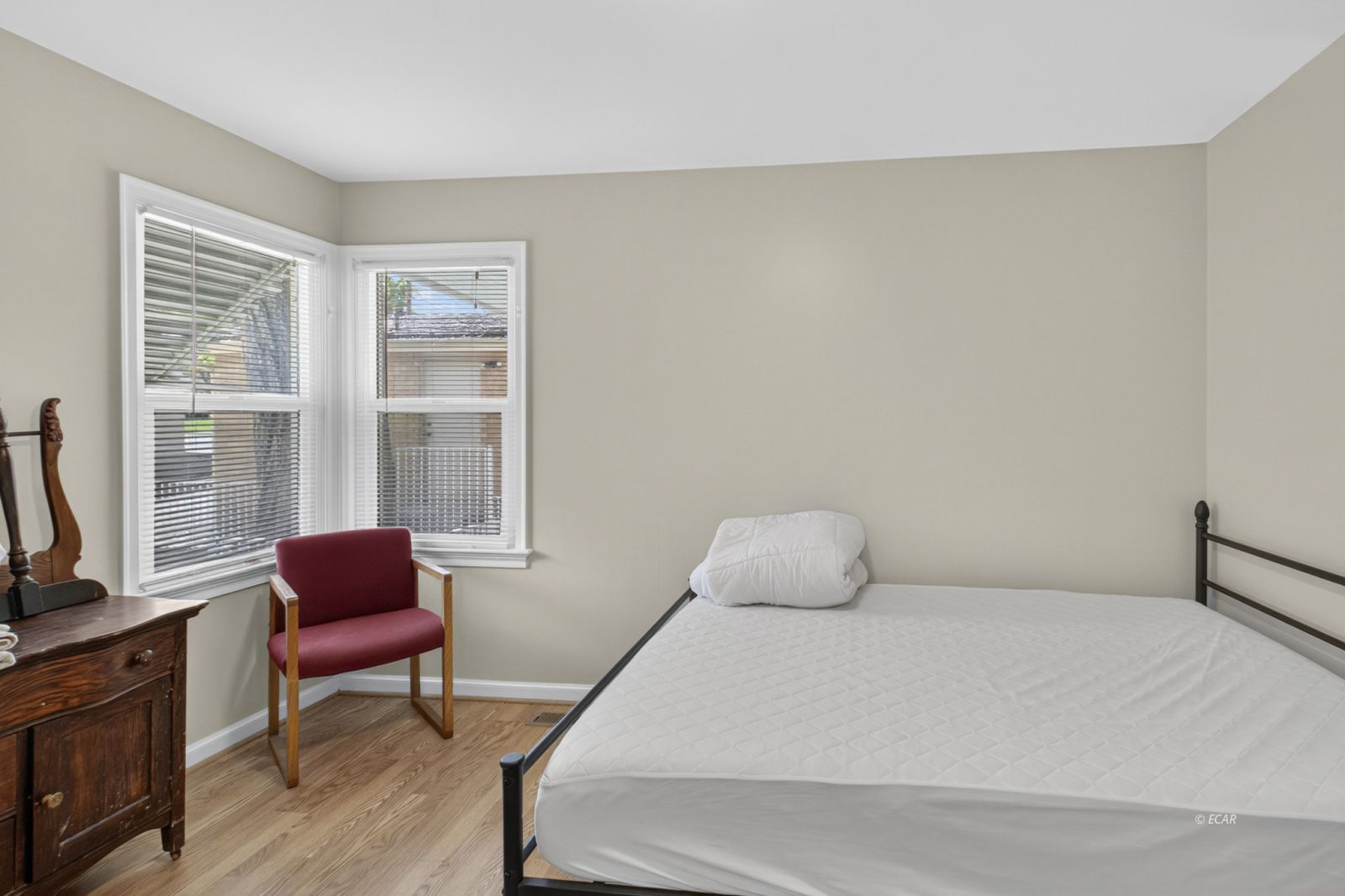 546 Cedar Street Property Photo 17