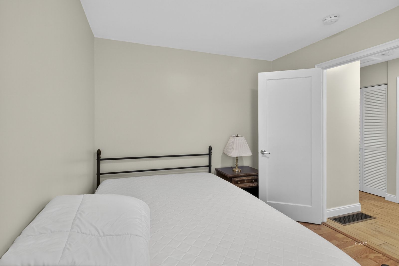 546 Cedar Street Property Photo 18