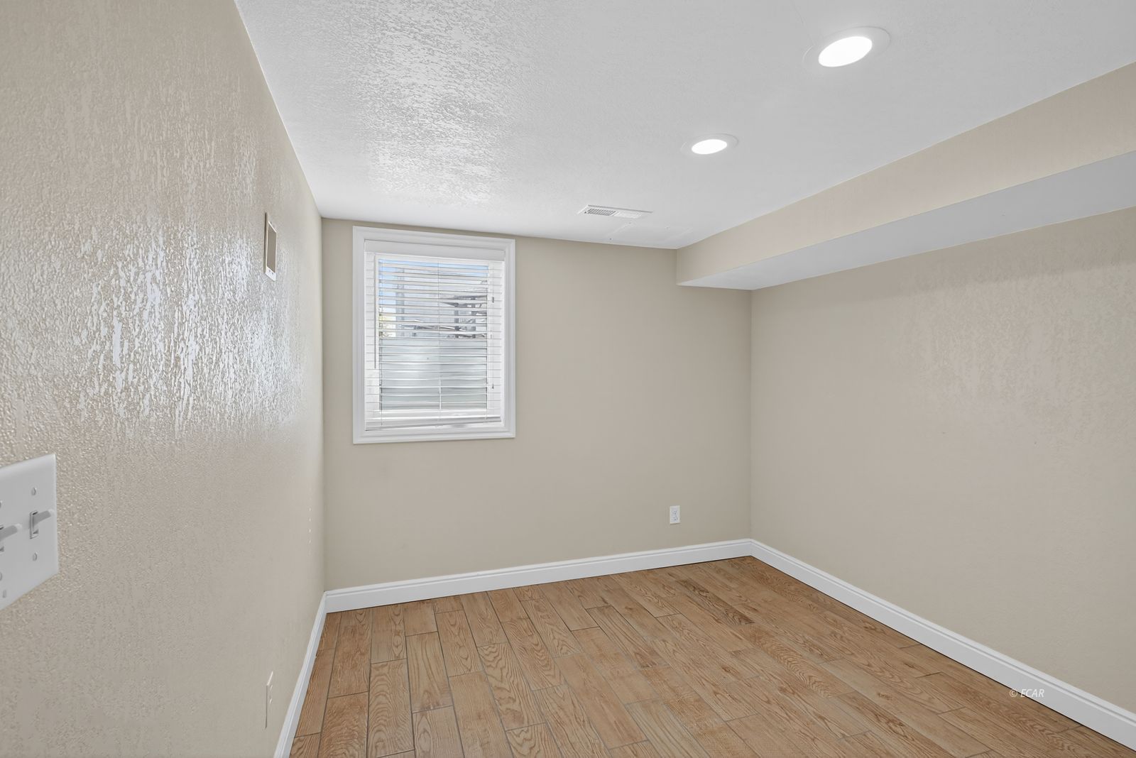 546 Cedar Street Property Photo 19