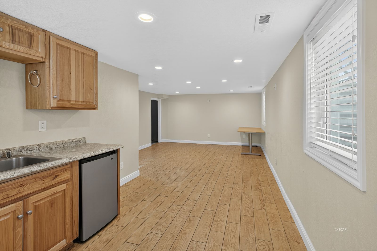 546 Cedar Street Property Photo 25